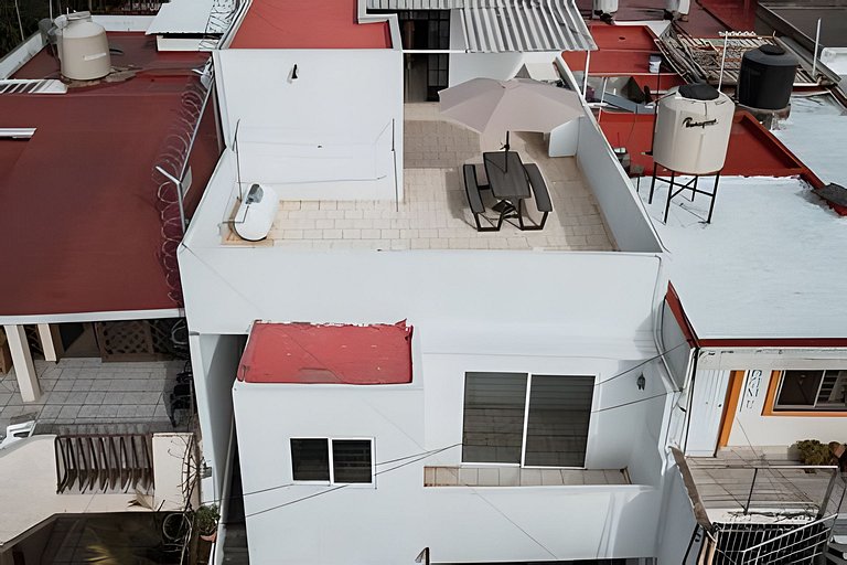 Casa Av. Colón y Lázaro c/terraza